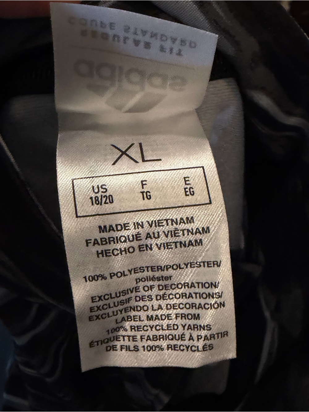 Adidas BoysXL 18/20 2-Piece Track Suit Camo Jacket and Black 3 Stripe Pant
0003 - Picture 5 of 8